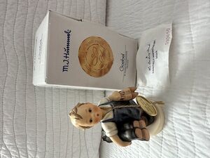 Porcelain MJ Hummel/Goebel Meister Wichtig/Boots #875 Figurine, Final Issue 1998